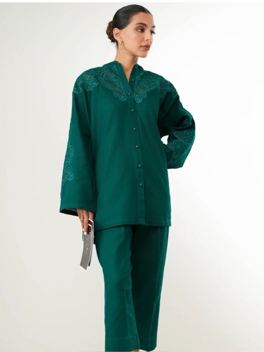 Emerald Green Long Sleeve Button-Front Dress Shirt